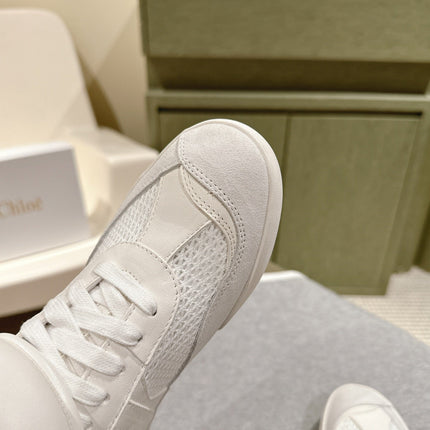 CHLOÉ 26S HIGH-TOP SNEAKERS IN WHITE CALFSKIN AND SUEDE