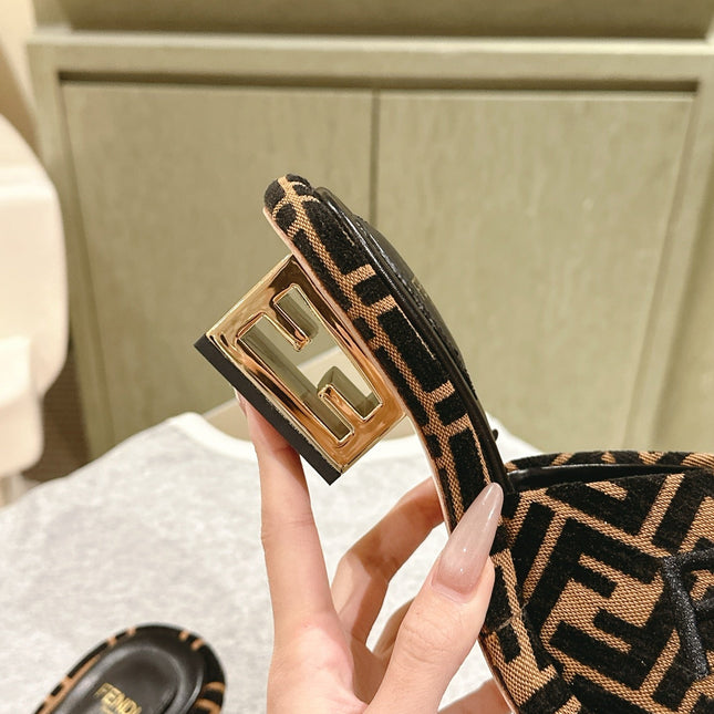 FENDI 26S HIGH SANDALS IN BROWN AND BLACK FABRIC STYLE 2