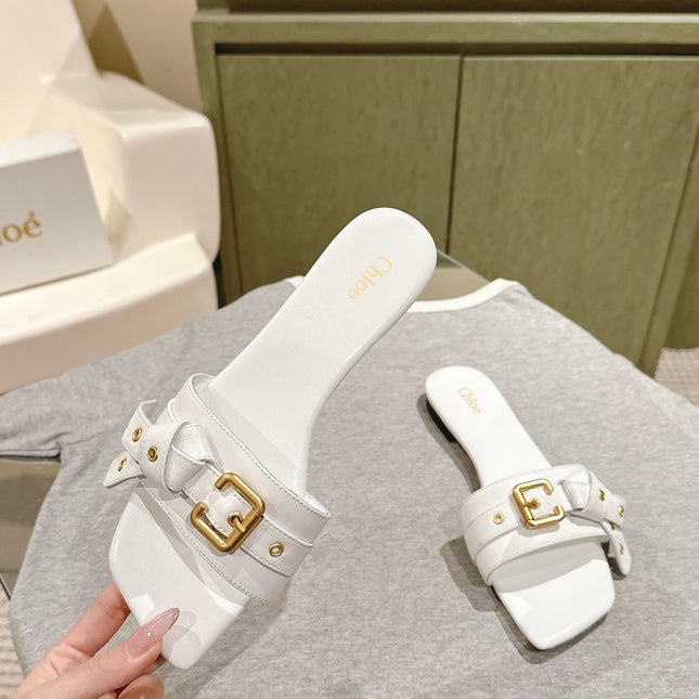 CHLOÉ 26S SLIDE SANDALS IN WHITE LAMBSKIN