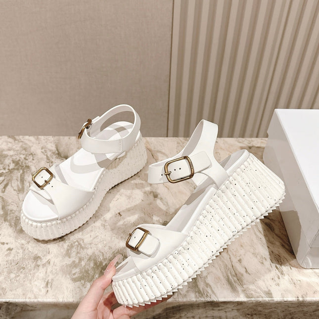 CHLOÉ 26S HIGH-HEELED SANDALS IN WHITE LAMBSKIN WITH GOLD HARDWARE