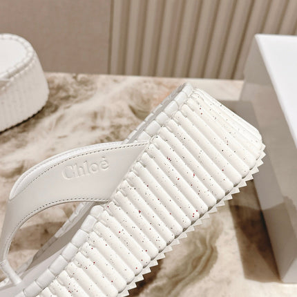 CHLOÉ 26S PLATFORM FLIP-FLOPS IN WHITE LAMBSKIN