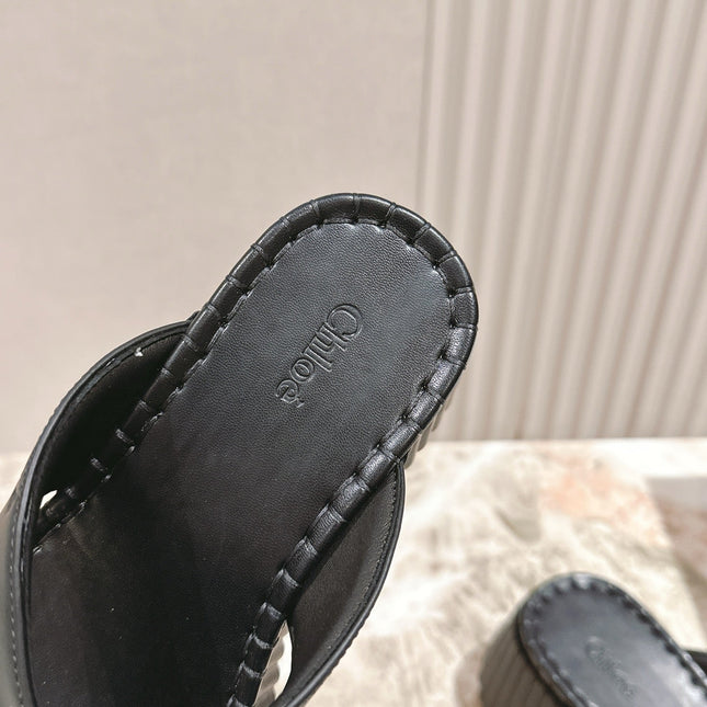 CHLOÉ 26S PLATFORM FLIP-FLOPS IN BLACK LAMBSKIN