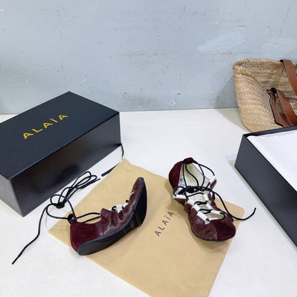 ALAIA 26S LACE-UP BALLET FLATS IN MERLOT RED LAMBSKIN AND SUEDE
