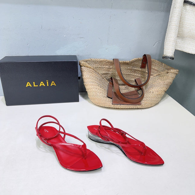 ALAIA 26S THONG SANDALS IN RED CALFSKIN