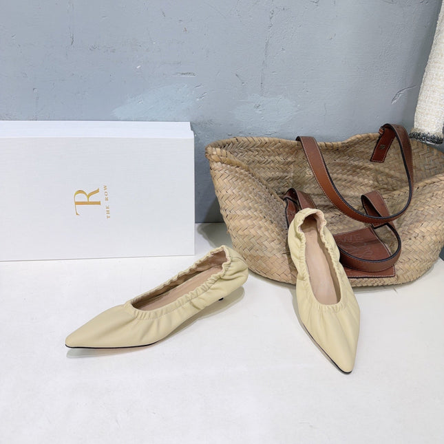 THE ROW 26S POINTED KITTEN HEEL PUMPS 35MM IN LIGHT BEIGE CALFSKIN