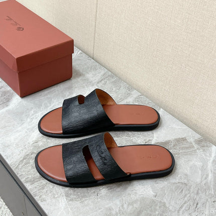 LP 26S CLASSIC H-CUT SLIDES IN BLACK GRAINED CALFSKIN
