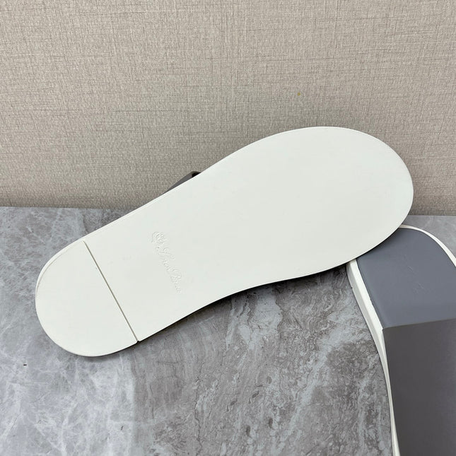 LP 26S CUTOUT SLIDES IN GREY CALFSKIN