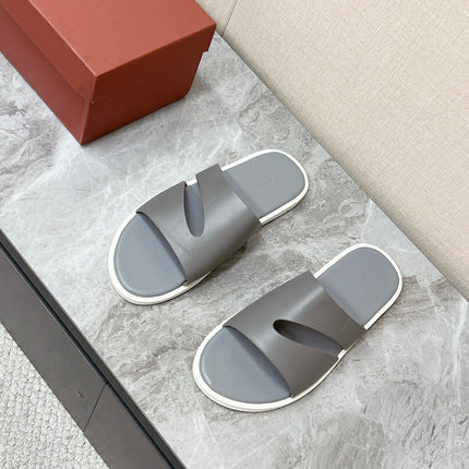 LP 26S CUTOUT SLIDES IN GREY CALFSKIN