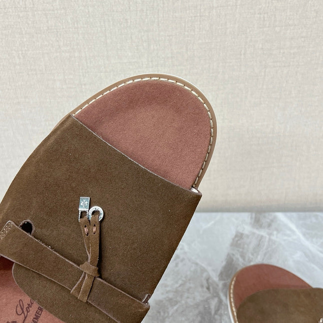 LP 26S LOCK CHARM SLIDES IN DARK BROWN SUEDE SILVER HARDWARE