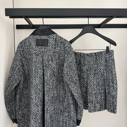 PRADA 25S BLAZER SET 571