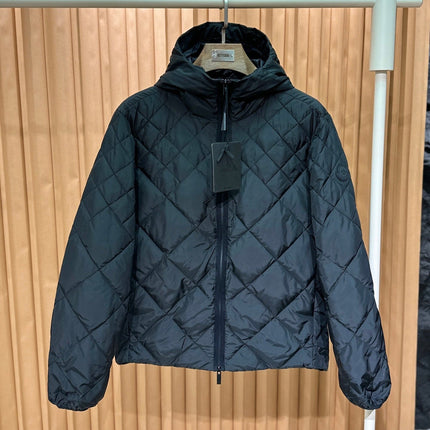 MONCLER 26S DOWN JACKET 761