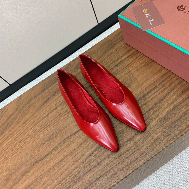 LP 26S BALLET FLATS IN RED CALFSKIN