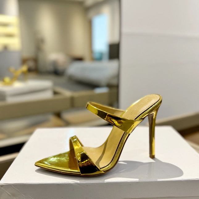 GIANVITO ROSSI 26S POINTED-TOE HEELED SANDALS 105 MM IN GOLD PATENT CALFSKIN
