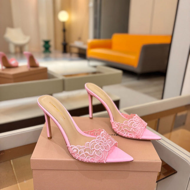 GIANVITO ROSSI 26S HEELED SANDALS 105 MM IN LIGHT PINK LACE AND LAMBSKIN