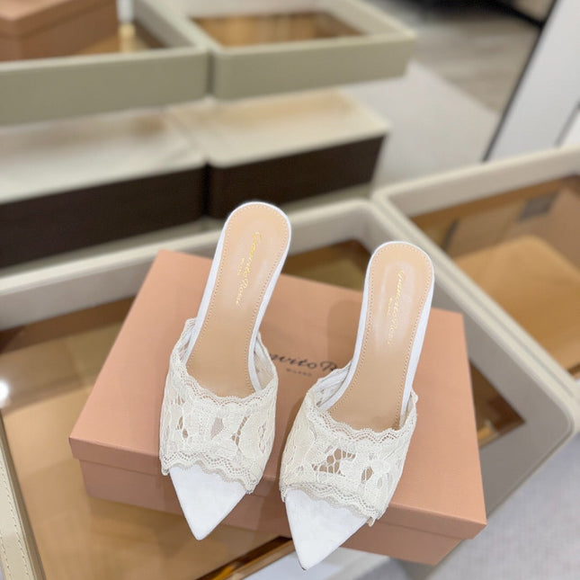 GIANVITO ROSSI 26S HEELED SANDALS 105 MM IN WHITE SUEDE AND LACE