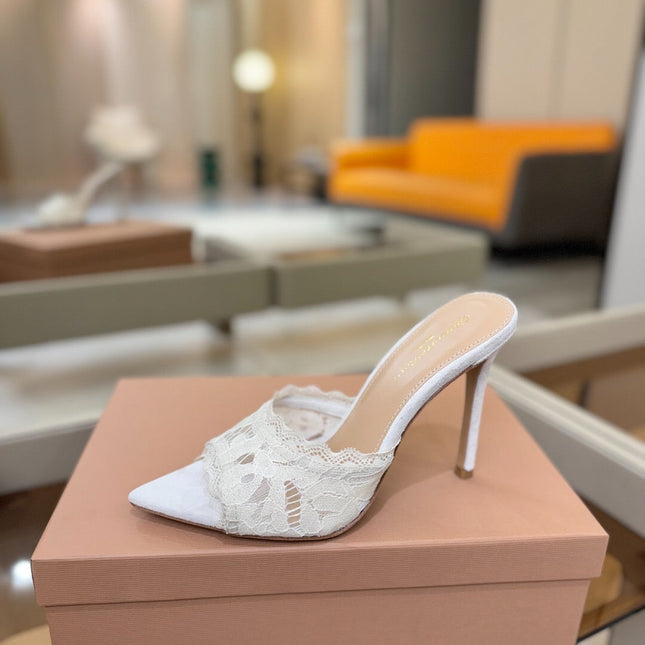GIANVITO ROSSI 26S HEELED SANDALS 105 MM IN WHITE SUEDE AND LACE
