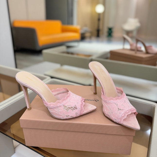 GIANVITO ROSSI 26S HEELED SANDALS 105 MM IN LIGHT PINK SUEDE AND LACE