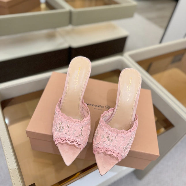 GIANVITO ROSSI 26S HEELED SANDALS 105 MM IN LIGHT PINK SUEDE AND LACE