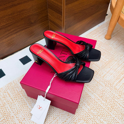 VALENTINO 26S BLOCK-HEEL SANDALS 65 MM IN BLACK CALFSKIN