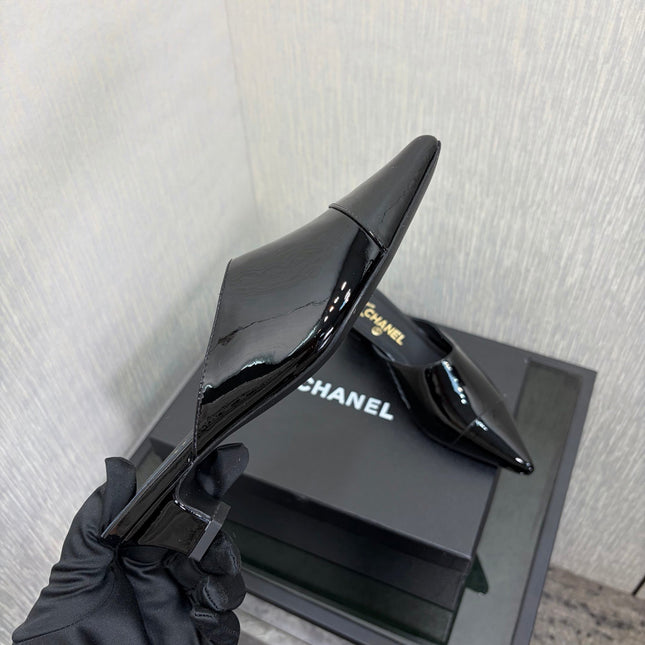 LV 26S HIGH-HEELED MULES 40 MM IN BLACK PATENT CALFSKIN