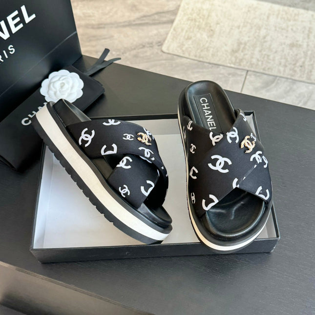 Cross Straps Mule Sandals Lambskin Black