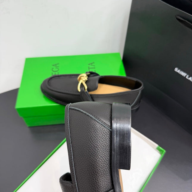 BOTTEGA VENETA 26S LOAFERS IN BLACK GRAINED CALFSKIN WITH GOLD HARDWARE