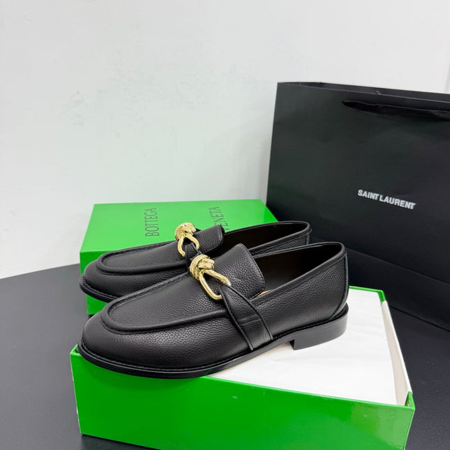 BOTTEGA VENETA 26S LOAFERS IN BLACK GRAINED CALFSKIN WITH GOLD HARDWARE