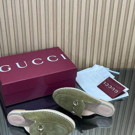 GUCCI 26S LOAFER MULES IN MOSS GREEN SUEDE