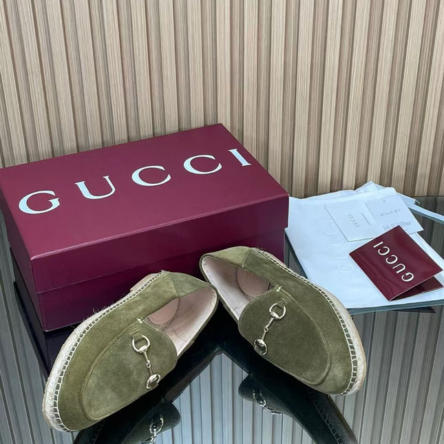 GUCCI 26S LOAFER IN MOSS GREEN SUEDE