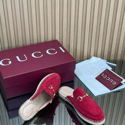 GUCCI 26S LOAFER MULES IN DARK RED SUEDE