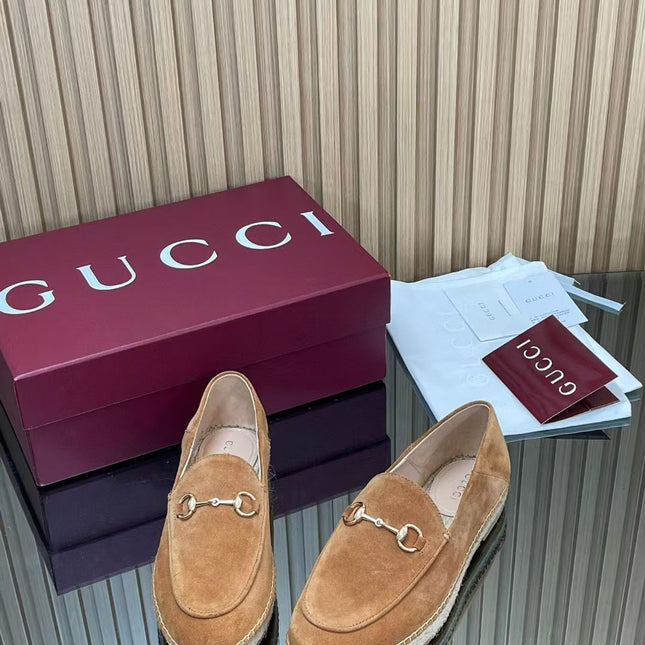 GUCCI 26S LOAFER IN BROWN SUEDE