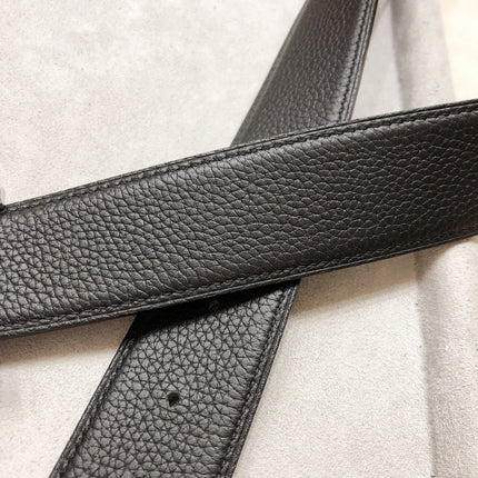 HM BELT BUCKLE & REVERSIBLE BLACK LEATHER STRAP 38 MM SILVER HARDWARE