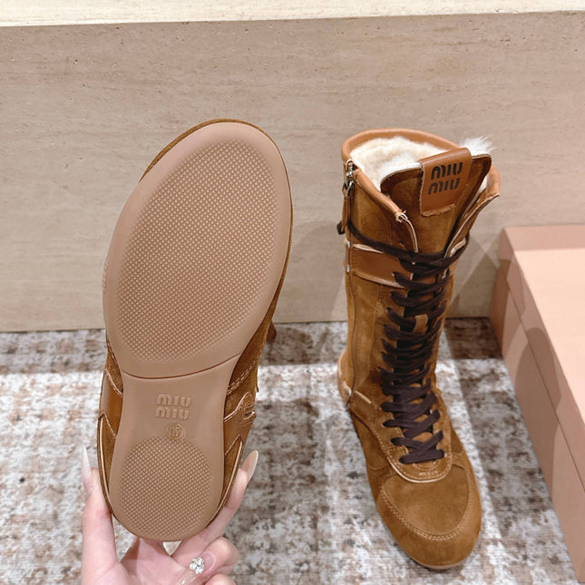 MIUMIU 25S ANKLE BOOTS IN CARAMEL BROWN SUEDE WITH SHEARLING