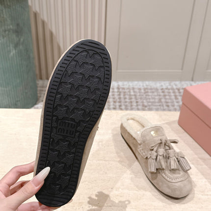 MIUMIU 25S MULES IN DESERT BEIGE SUEDE WITH SHEARLING