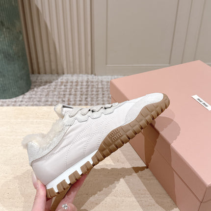 MIUMIU 25S SNEAKERS IN IVORY TYRE TECHNICAL FABRIC AND SUEDE SHEARLING
