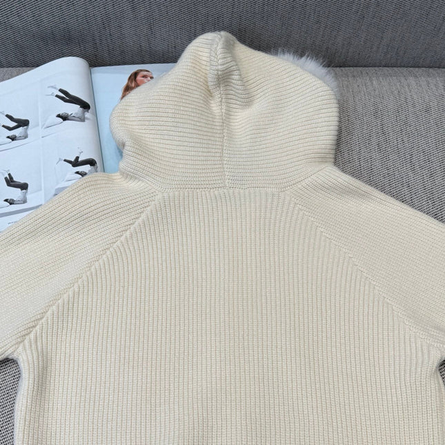 MIUMIU CARDIGAN STYLE 809