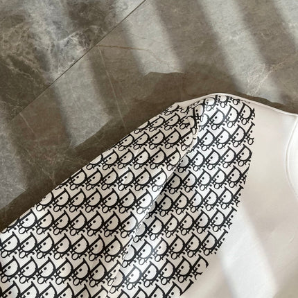 DIOR OBLIQUE CREWNECK SWEATSHIRTS IN WHITE AND BLACK
