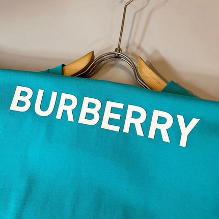 BURBERRY 26S SHORT-SLEEVE T-SHIRT 574
