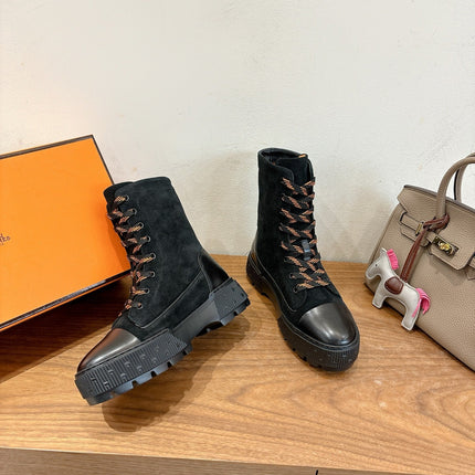 HM 26S LACE-UP ANKLE BOOTS IN BLACK LAMBSKIN AND SUEDE