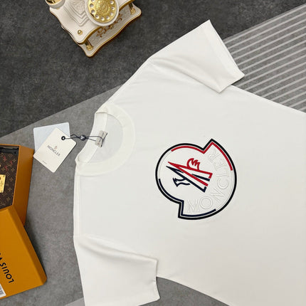 MONCLER 26S SHORT SLEEVE T-SHIRT 657