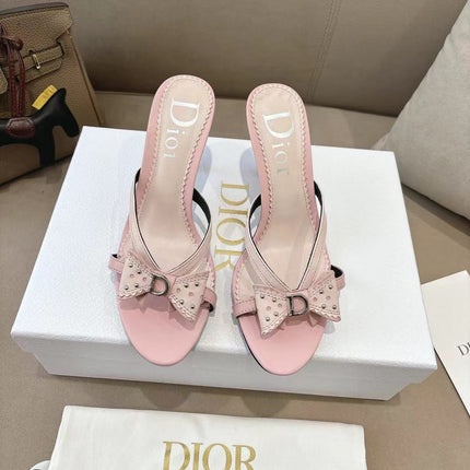 DIOR 26S KITTEN HEEL SANDALS 85MM IN PINK CALFSKIN BOW STUDDED