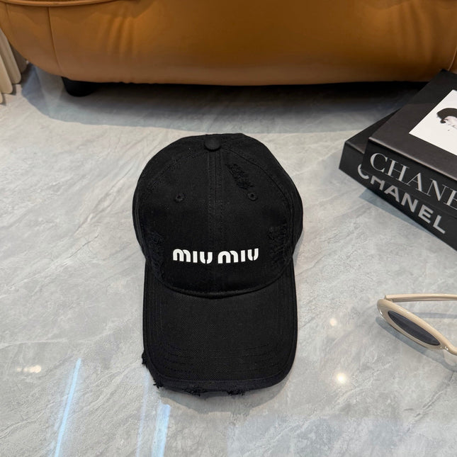 MIUMIU 26S CRYSTAL BASEBALL CAP 345241