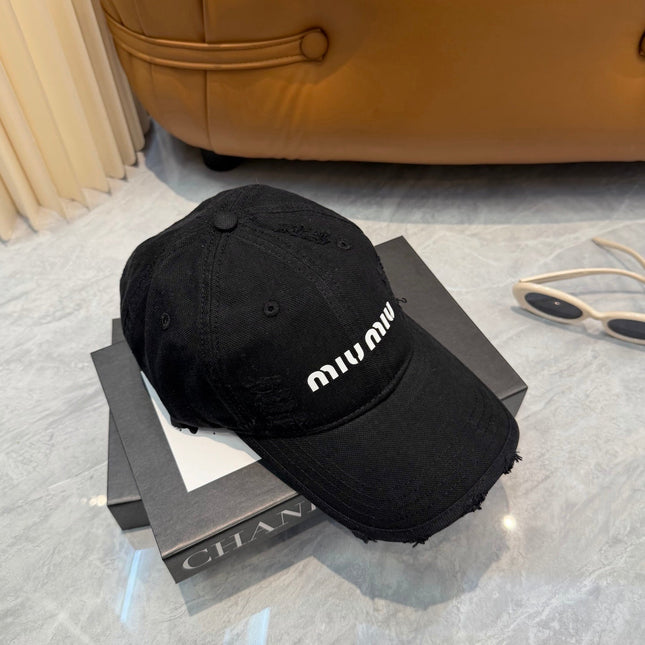 MIUMIU 26S CRYSTAL BASEBALL CAP 345241