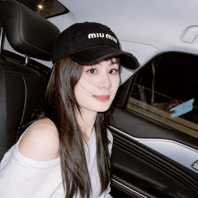 MIUMIU 26S CRYSTAL BASEBALL CAP 345241