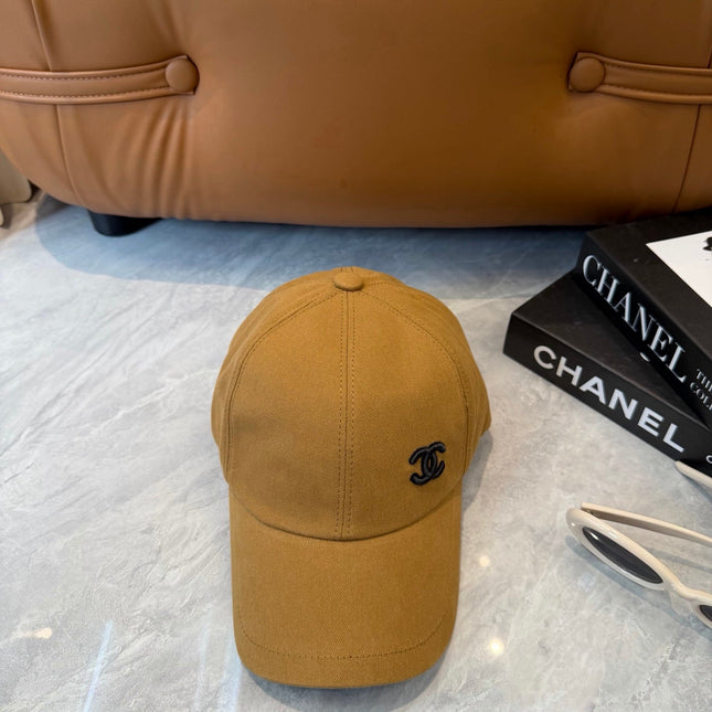 CELINE 26S BASEBALL CAP STYLE 211