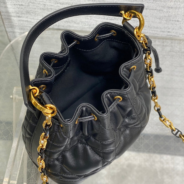 SMALL 18 JOLIE BUCKET BAG BLACK MACROCANNAGE LAMBSKIN