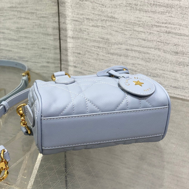 GROOVE MINI 17 BAG IN LIGHT BLUE LAMBSKIN