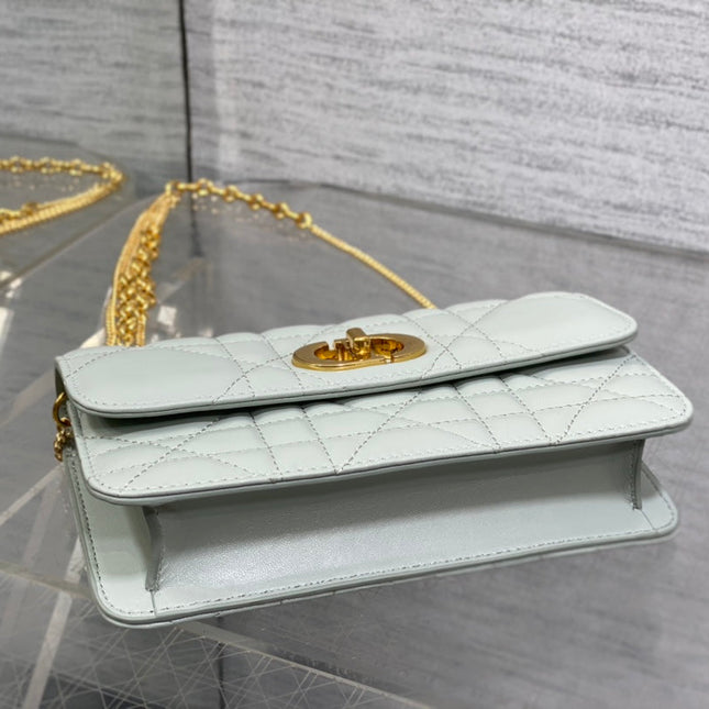MONTAIGNE AVENUE MINI 19 BAG IN PISTACHIO GREEN CALFSKIN WITH GOLD HARDWARE