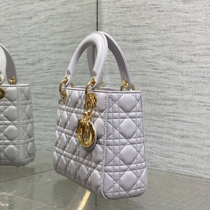 DIOR 25S LADY DIOR BAG 20 IN LILAC CANNAGE CALFSKIN GOLD HARDWARE