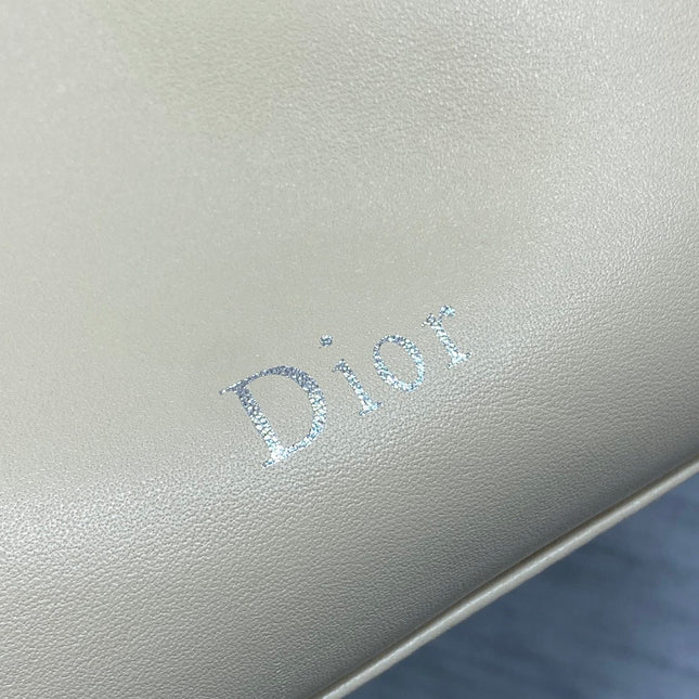 DIOR 26S BOW BAG 26 IN WHITE LAMBSKIN